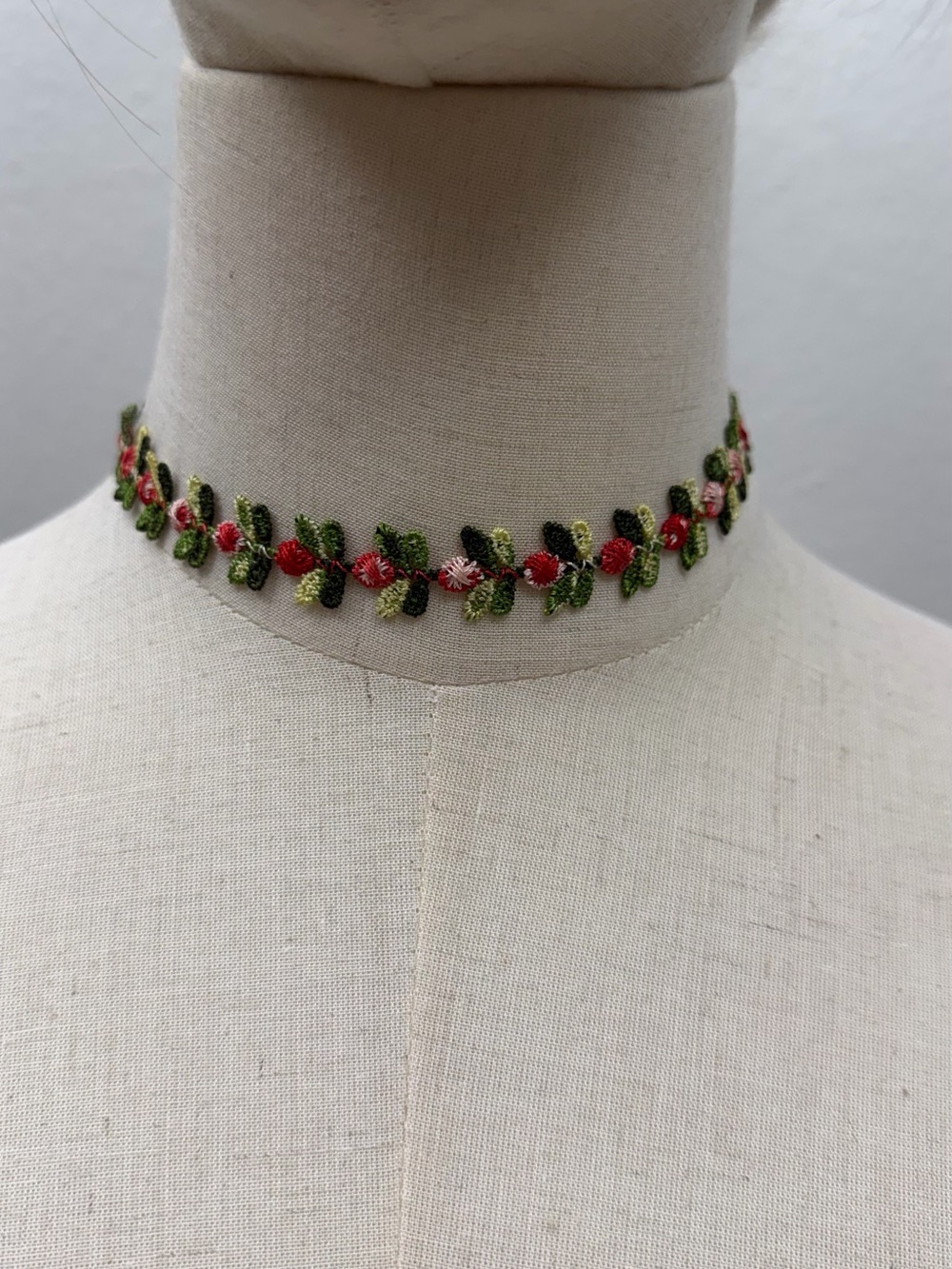 Red Floral Embroidered Choker Necklace Green Leaf Cottagecore Adjustable